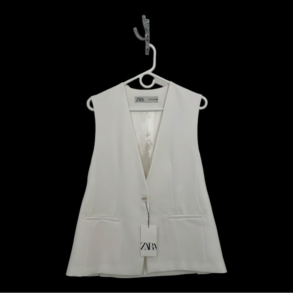 Zara Tops - Zara Fashionable Vest NWT Ladies XS